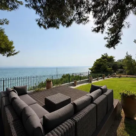 Evia Blue Paradise, Sea Front, Beachfront Villa, Frontline Villa, Eretria, Evia, Greece