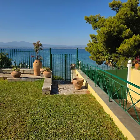 Evia Blue Paradise, Sea Front, Beachfront Villa, Frontline Villa, Eretria, Evia, Greece Chalkís