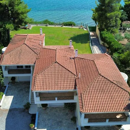 Villa Evia Blue Paradise, Sea Front, Beachfront Villa, Frontline Villa, Eretria, Evia, Greece *